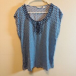 New York & Company Blue Geometric Embroidered Cap Sleeve Blouse‎ Top
